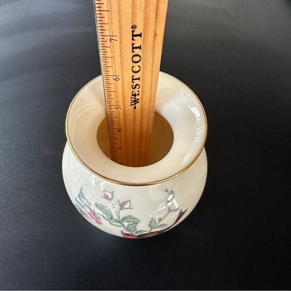 Lenox Serenade Medium Vase white, pink & green birds flowers vintage collectible - Picture 11 of 14